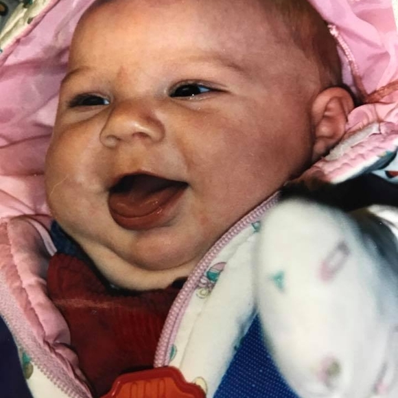 Meet your Posher, Karen - Picture 1 of 1